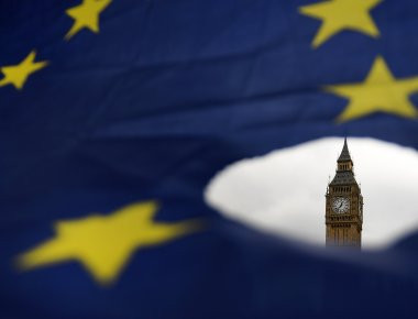 Τζ.Μπράουν: Οι Γάλλοι επιζητούν ένα «σκληρό» Brexit